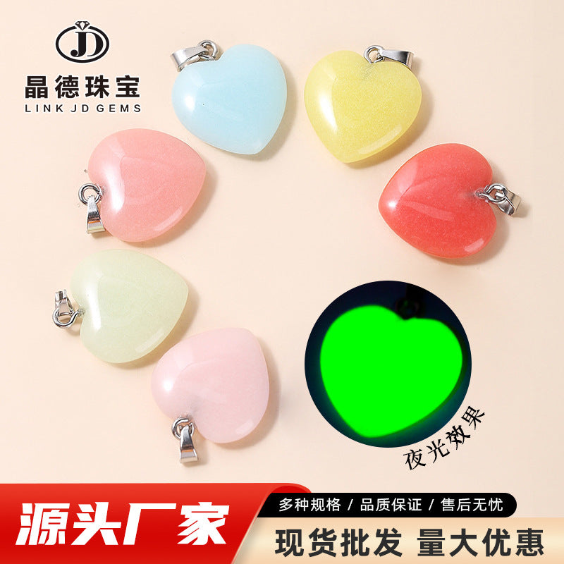 20Mm luminous stone heart pendant necklace