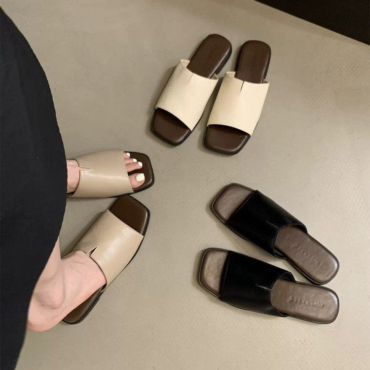 Flat bottom square head open-toed cool slippers