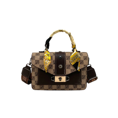 Explosive diamond contrasting square bag