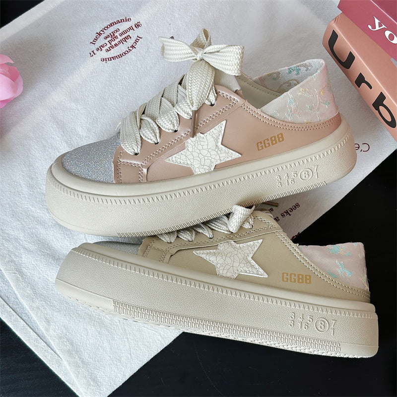 Thick-soled star-shaped two-way casual white shoes