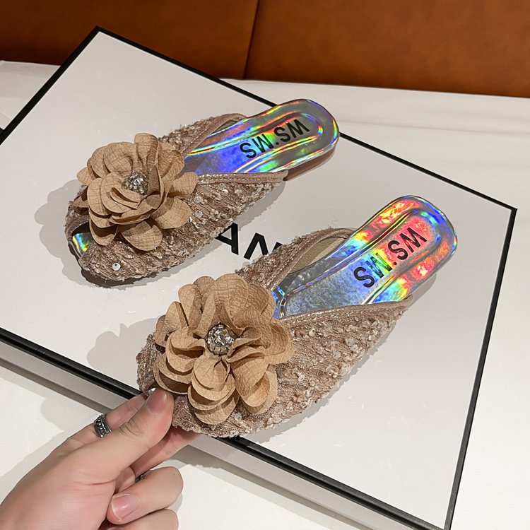 Rhinestone flower slippers