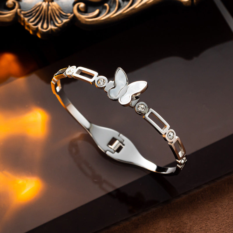 Luxury Titanium Steel 18K Gold Shell Butterfly Bracelet