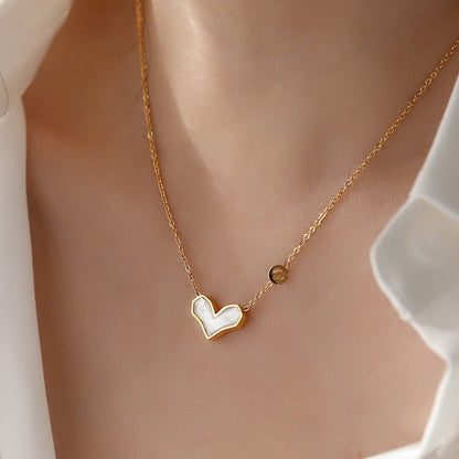 Shell love necklace