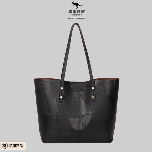 Large capacity commuter tote bag