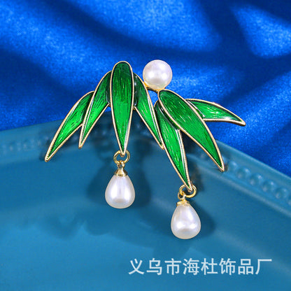 Pearl Bamboo Leaf Brooch