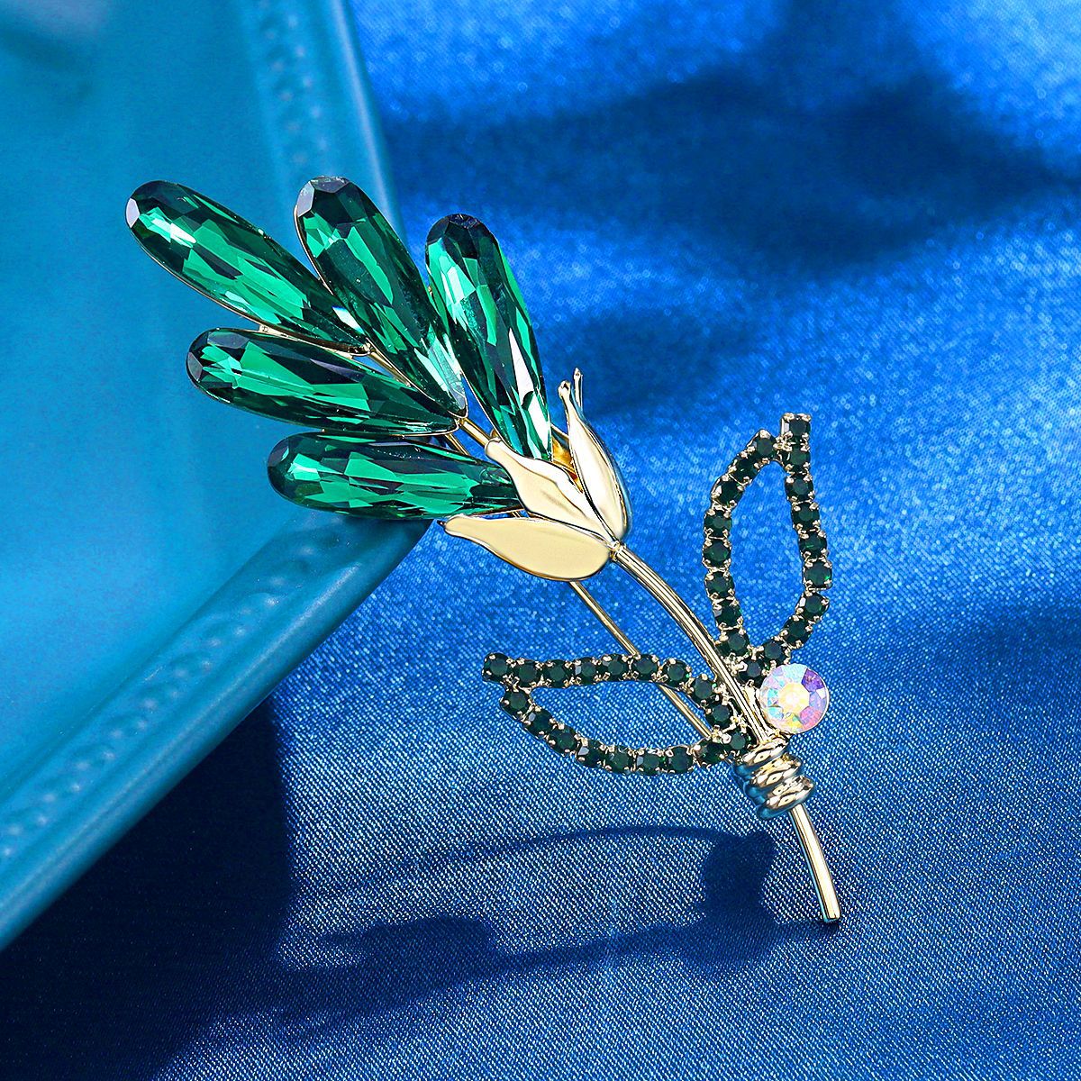 Crystal Flower Brooch Brooch Versatile