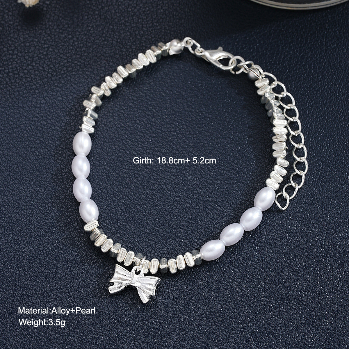 Bow pendant pearl bracelet