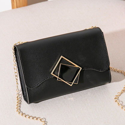 Square buckle messenger bag