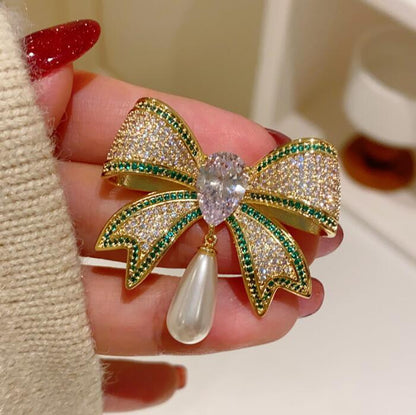 Full Diamond Bow Brooch Brooch