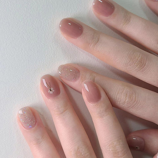 Nude Elegant Floral Short Nails