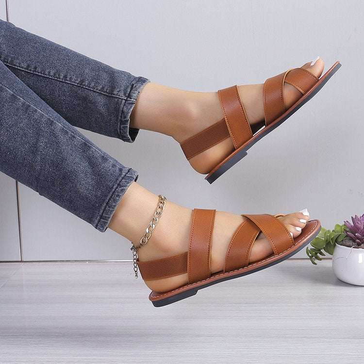 Cross step flat sandals