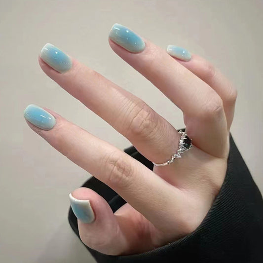 No-Buffing Removable Sky Blue Gradient Nail Pieces