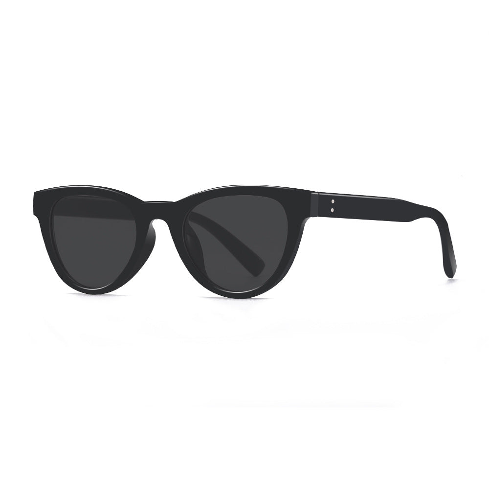 GM Small Frame White Polarized Women's Sunglasses