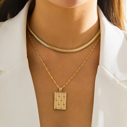 Metal simple pendant necklace