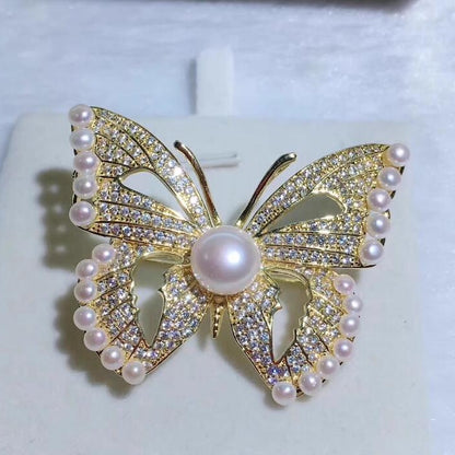 Multi-Bead Butterfly Pearl Brooch