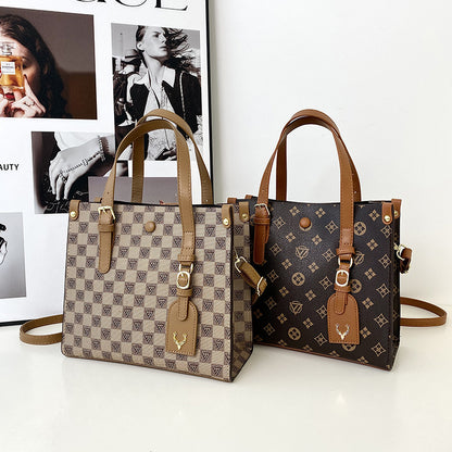 High-end women's handbag fashion