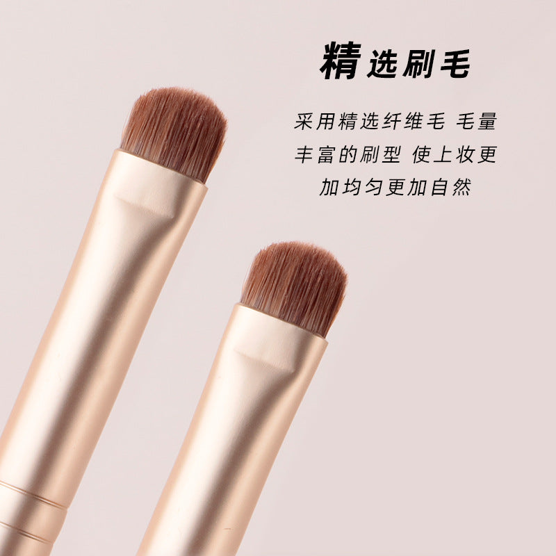 Single Pink Blending Eyeshadow Brush