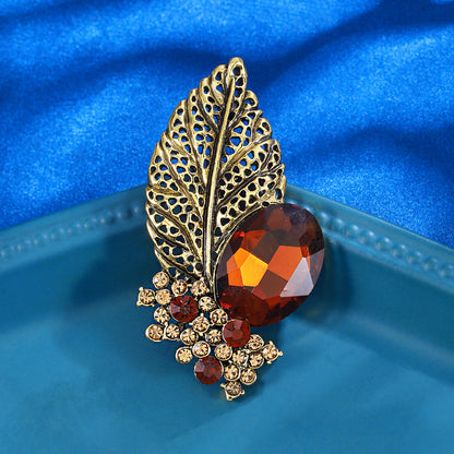 Gold Hollow Leaf Brooch