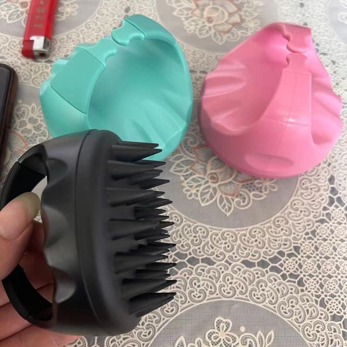 Shampoo brush