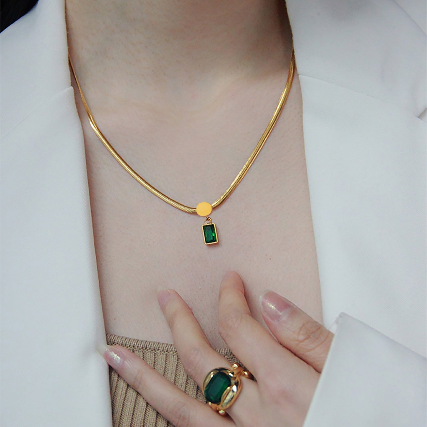 Green Square Zirconia Pendant Necklace