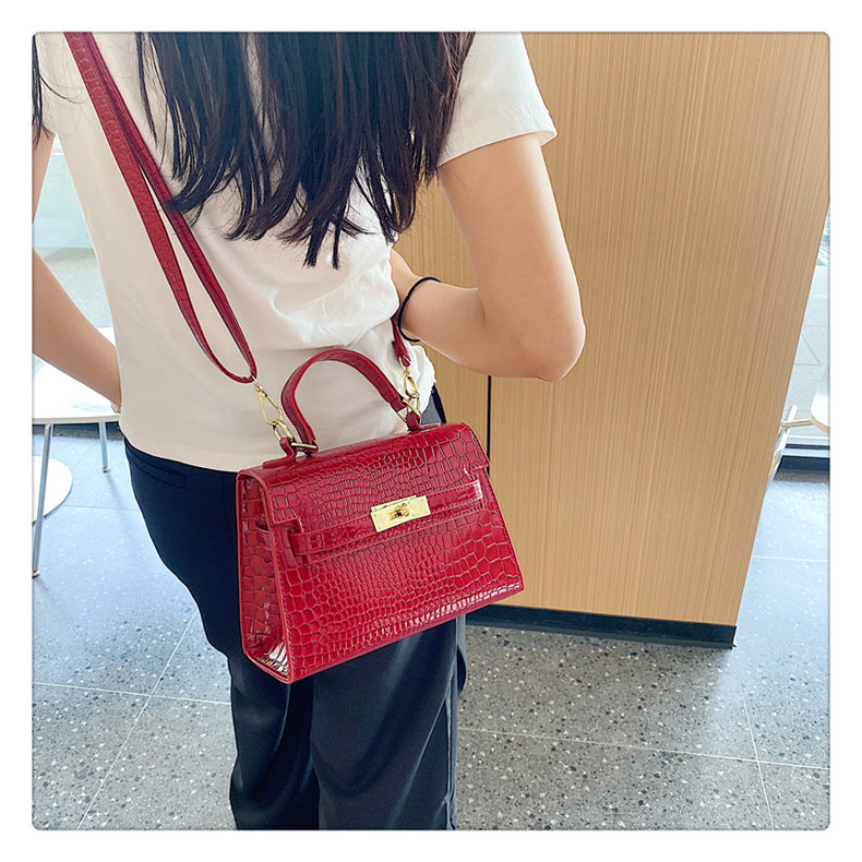 High quality light luxury simple handbag