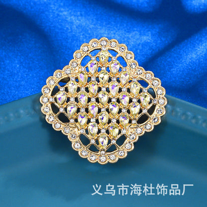 Brooch four-leaf flower new