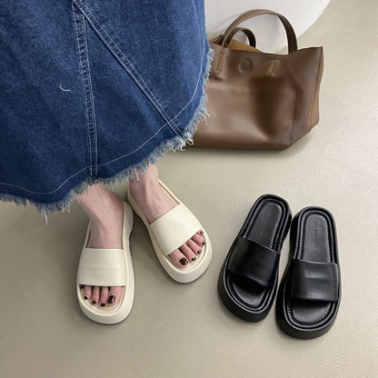 Flat bottom cool slippers women