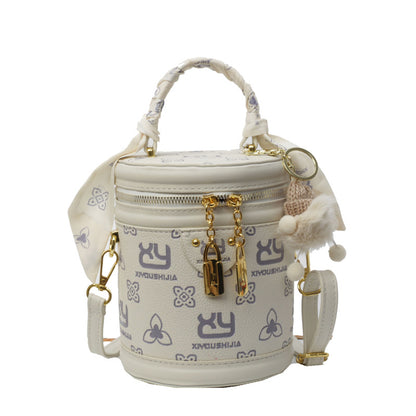 Popular bucket bag