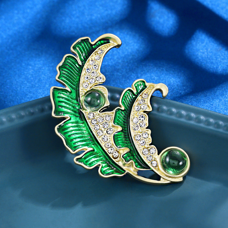 Banana leaf enamel brooch