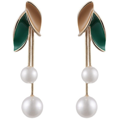 Pearl Leaf Long Fringed Earrings