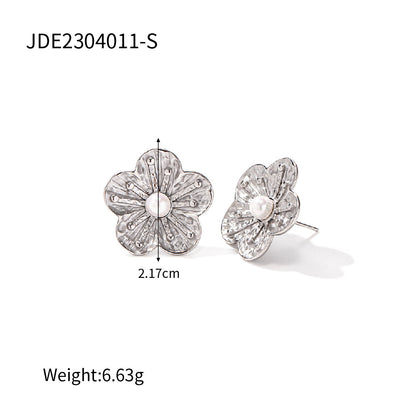 Floral Collection Daisy Flower Earrings