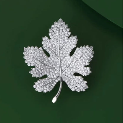 Maple Leaf Brooch High-end