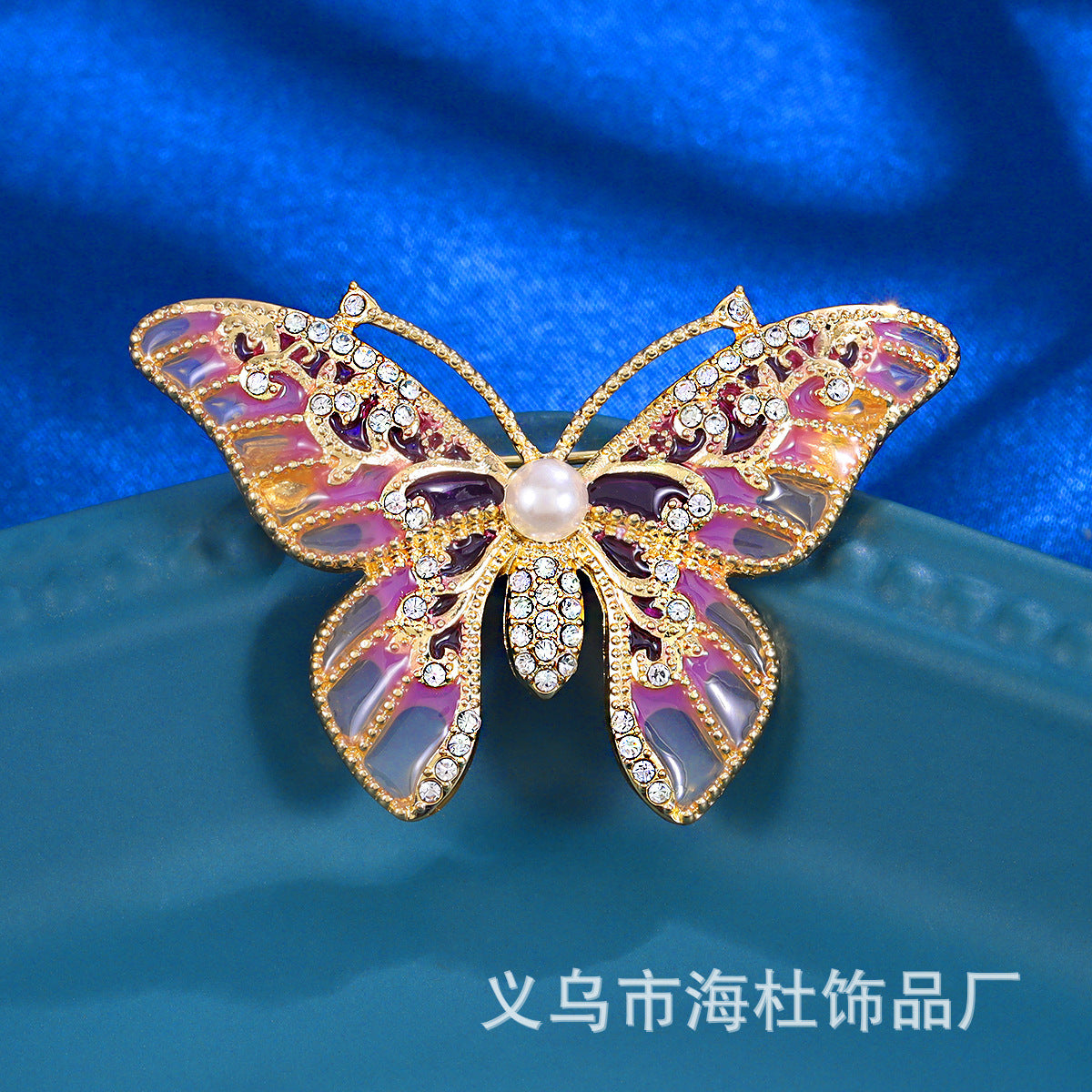 Golden Dust Water Pearl Butterfly Corsage