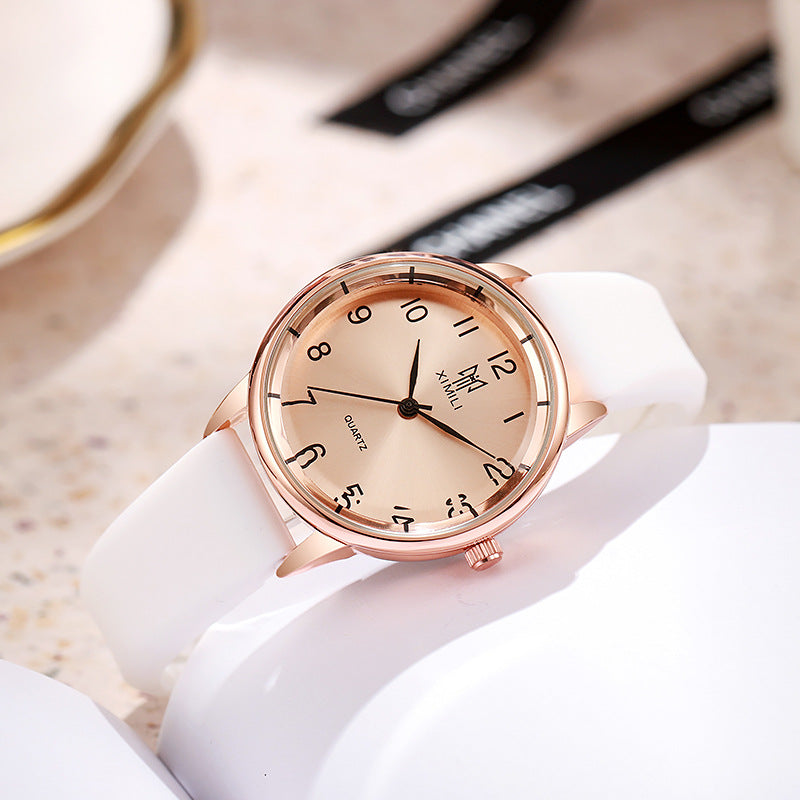 Silicone Strap Quartz Watch Unisex Minimalist Fashion