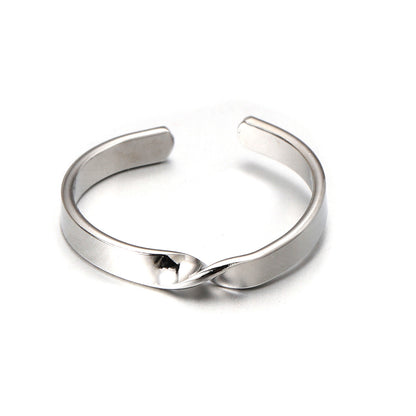 Mobius Strip Ring