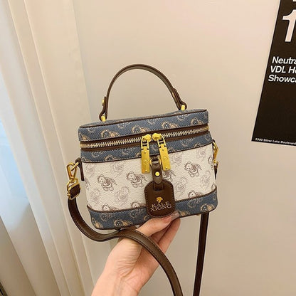 French high-end bag woman