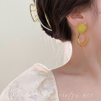 Pendientes geométricos, pendientes de moda 