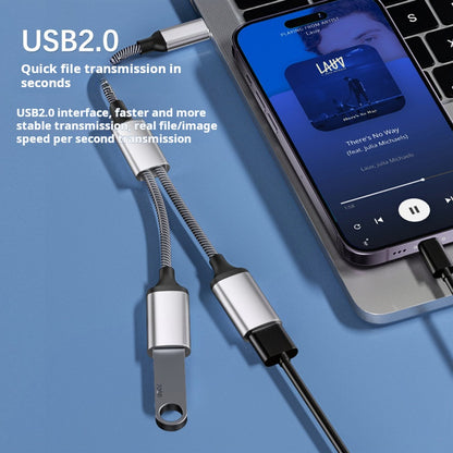 Multiport USB Type-C hub with charger, compatible with Apple 15